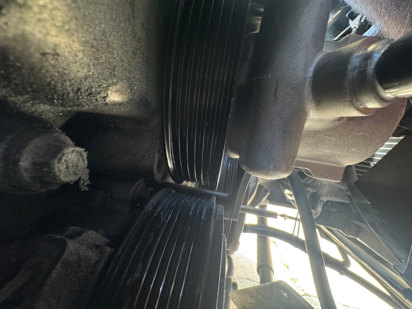 Coyote Swap Power Steering Pump Bracket For F-150 & Mustang Timing Covers